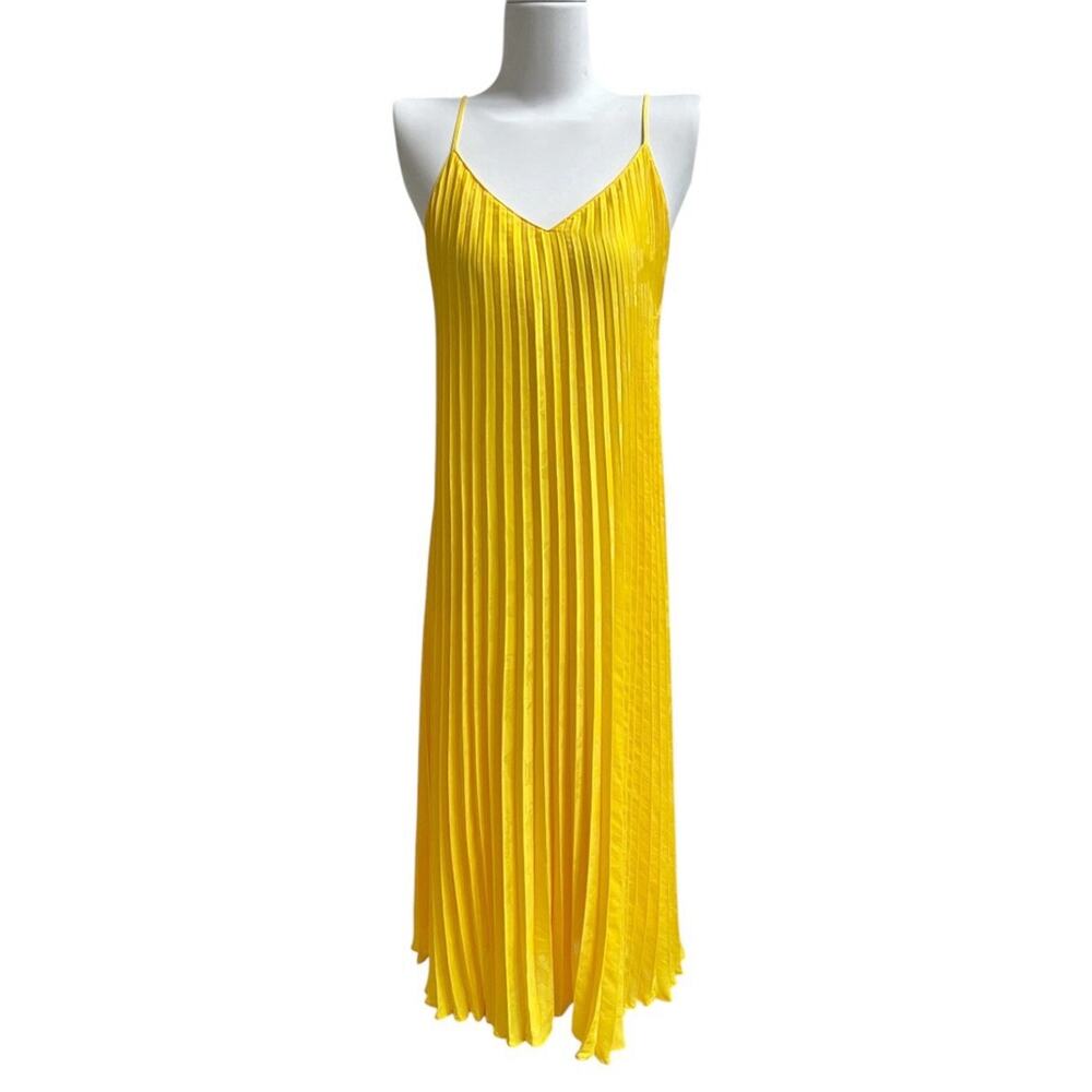 Banana Republic Yellow Pleated Slip Dress Strappy V-Neck XS Petite XSP Floral - Picture 2 of 11